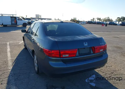 2005 Honda Accord 3.0 Ex из США, поврежденный, VIN 1HGCM668X5A011852